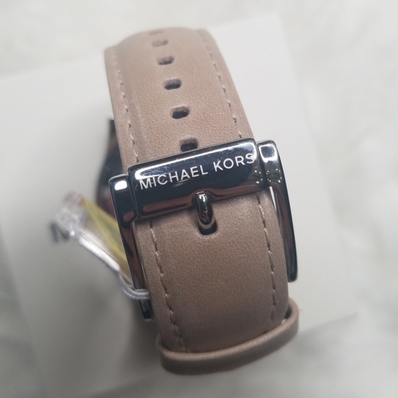 NIB Michael Kors MK8619 - Slim Runway - Picture 5 of 7